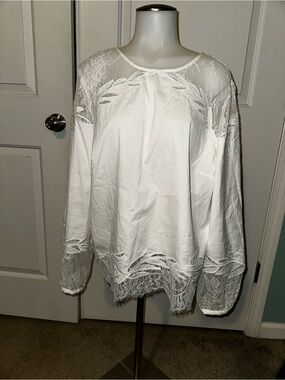 White House Black Market White Lace-Trim Long Sleeve Blouse